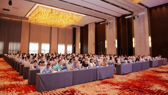 这场重磅会议,为何让全国检验医学领域专家集体关注“AI辅助诊断”?